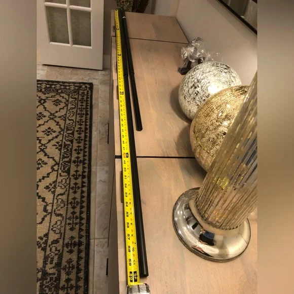 Pottery Barn Curtain Rod & Wall Bracket Antique Bronze Rod 0.75”D length 44”-68” - Picture 7 of 9